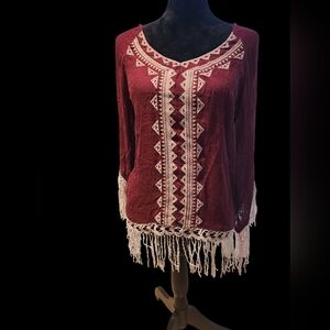 Leshop Burgundy and Cream Boho Fringe Blouse. Med.
